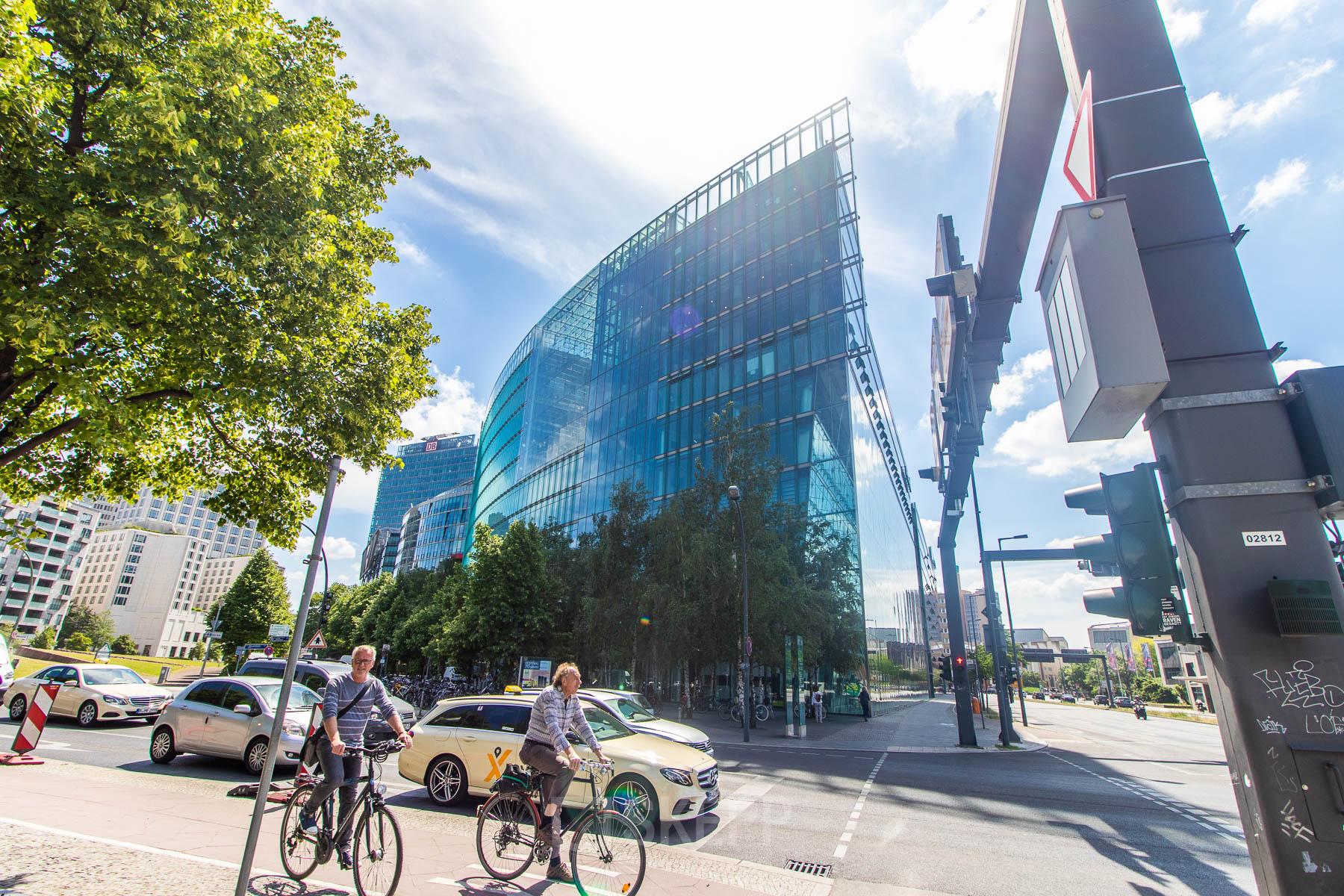 Arbeitsplatz mieten im Business Center im Sony Center am Kemperplatz in Berlin Tiergarten